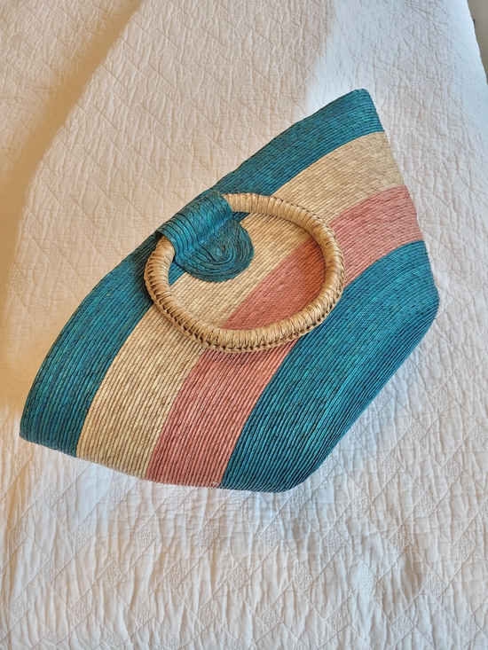 no brand Handbags - Woven Straw Circle-Handle Beach Tote in Teal, Pink & Natural, Velcro Closure